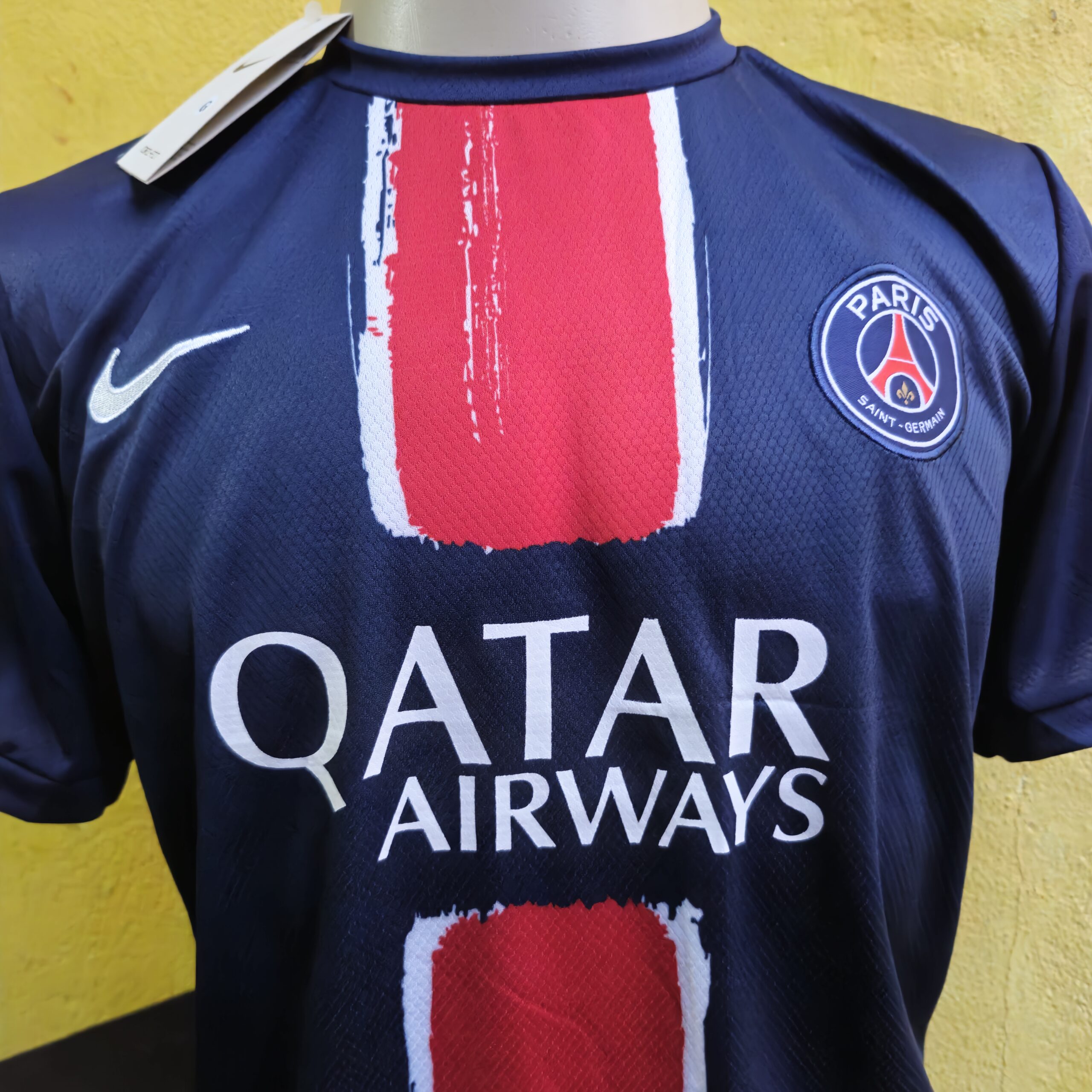 Manto PSG 2024 - Uniforme 1 - Imagem 4